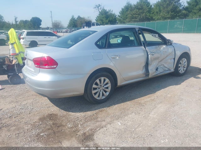 46110392 :رقم المزاد ، 1VWAP7A33DC086200 vin ، 2013 Volkswagen Passat 2.5l S مزاد بيع