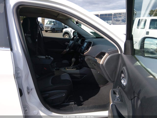 Продажа на аукционе авто 2018 Jeep Cherokee Latitude 4x4, vin: 1C4PJMCB9JD528582, номер лота: 46110406