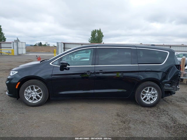 Chrysler Pacifica Select 2026 2C4RC1BG5TR276571 Image 15