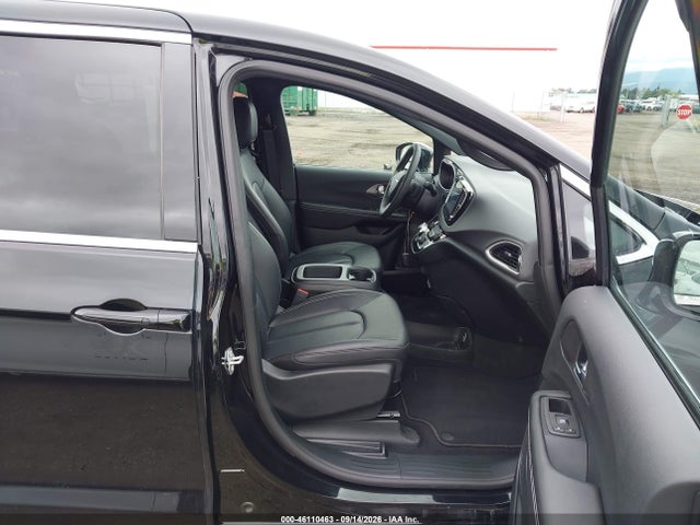 Chrysler Pacifica Select 2026 2C4RC1BG5TR276571 Image 5