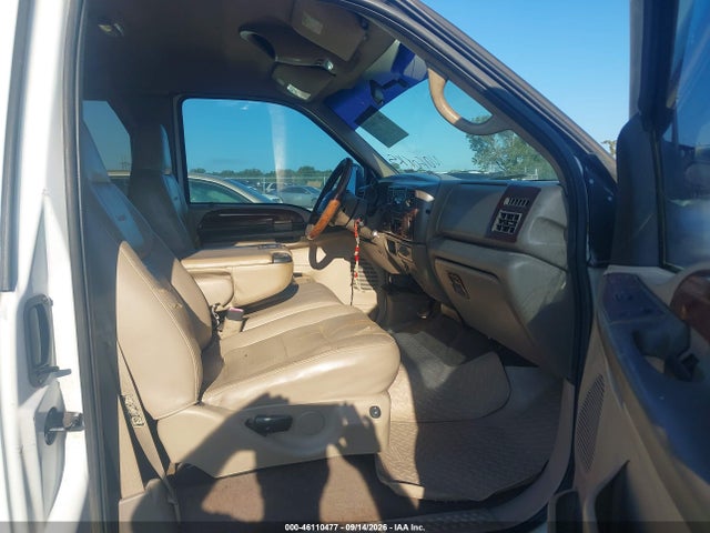 46110477 :رقم المزاد ، 1FTNX21F11EA10489 vin ، 2001 Ford F-250 Lariat/xl/xlt مزاد بيع