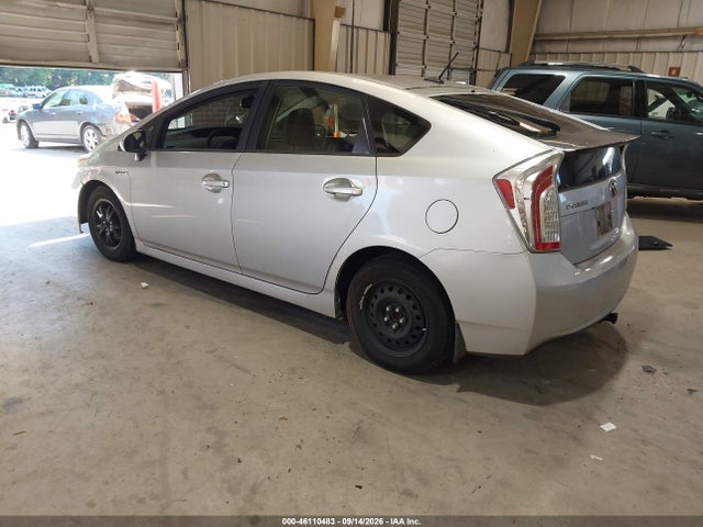 2014 Toyota Prius Three მანქანა იყიდება აუქციონზე, vin: JTDKN3DU5E1765439, აუქციონის ნომერი: 46110483