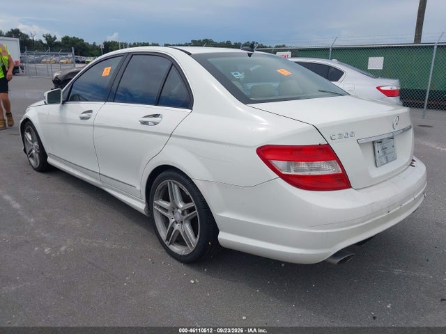 2010 Mercedes-benz C 300 Sport მანქანა იყიდება აუქციონზე, vin: WDDGF5EB1AR095630, აუქციონის ნომერი: 46110512
