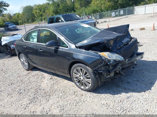 46110516 :رقم المزاد ، 1G4PS5SK7E4151207 vin ، 2014 Buick Verano Leather Group مزاد بيع