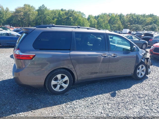 Продаж на аукціоні авто 2015 Toyota Sienna Le 8 Passenger, vin: 5TDKK3DC2FS534261, номер лоту: 46110577