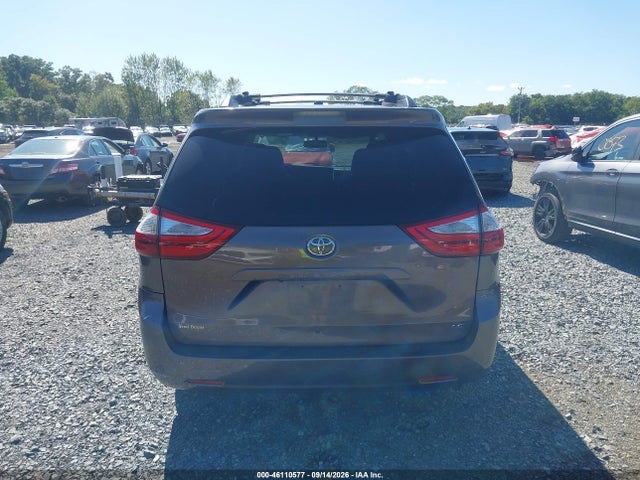 Продаж на аукціоні авто 2015 Toyota Sienna Le 8 Passenger, vin: 5TDKK3DC2FS534261, номер лоту: 46110577