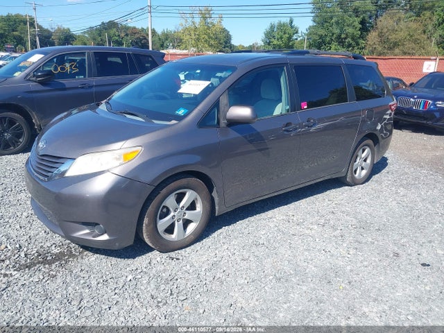 Продаж на аукціоні авто 2015 Toyota Sienna Le 8 Passenger, vin: 5TDKK3DC2FS534261, номер лоту: 46110577