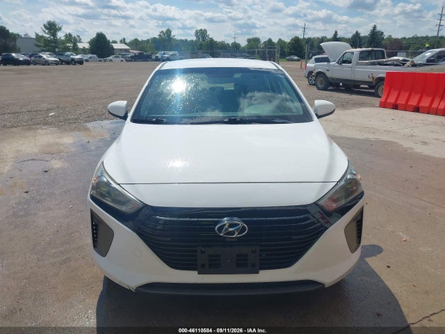 46110584 :رقم المزاد ، KMHC65LC4KU106926 vin ، 2019 Hyundai Ioniq Hybrid Blue مزاد بيع