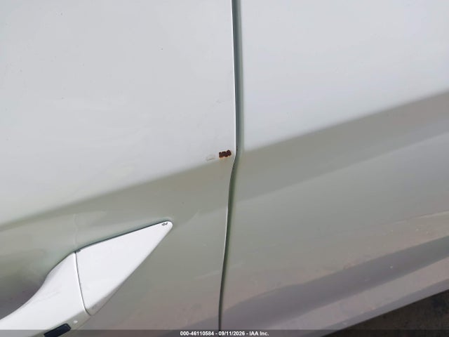 46110584 :رقم المزاد ، KMHC65LC4KU106926 vin ، 2019 Hyundai Ioniq Hybrid Blue مزاد بيع