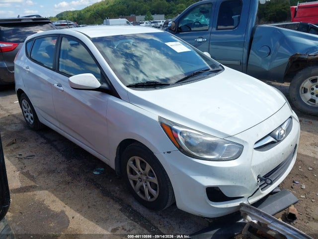 46110598 :رقم المزاد ، KMHCT5AE4EU180056 vin ، 2014 Hyundai Accent Gs مزاد بيع