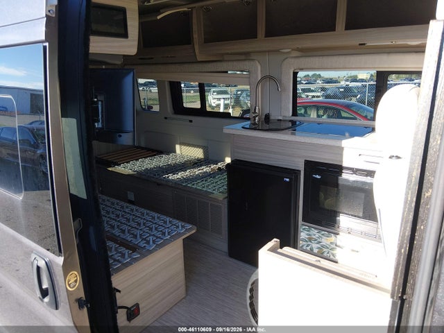 Продаж на аукціоні авто 2021 Ram Promaster 3500 Window Van High Roof 159 Wb Ext, vin: 3C6MRVUG3ME572275, номер лоту: 46110609