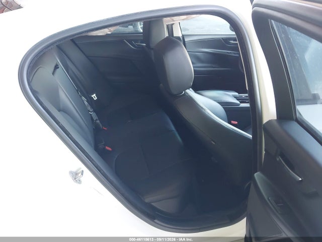 2018 Jaguar Xe 25t მანქანა იყიდება აუქციონზე, vin: SAJAR4FX8JCP33842, აუქციონის ნომერი: 46110613
