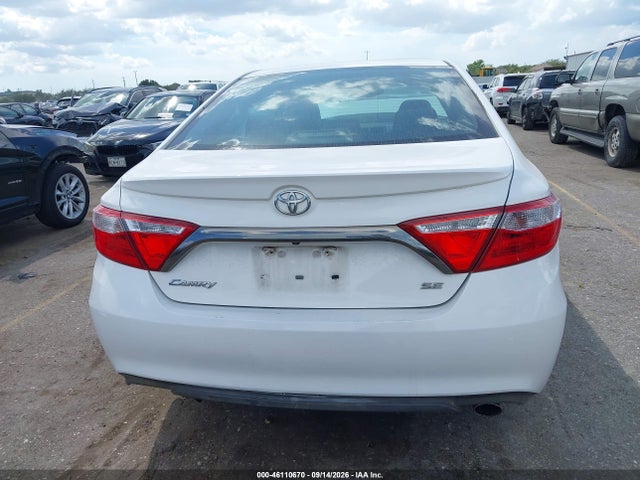 Aukcja sprzedaży 2015 Toyota Camry Se, vin: 4T1BF1FKXFU063917, numer aukcji: 46110670