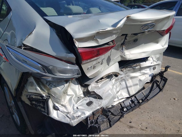 Продаж на аукціоні авто 2017 Hyundai Elantra Se, vin: KMHD84LF8HU144185, номер лоту: 46110683