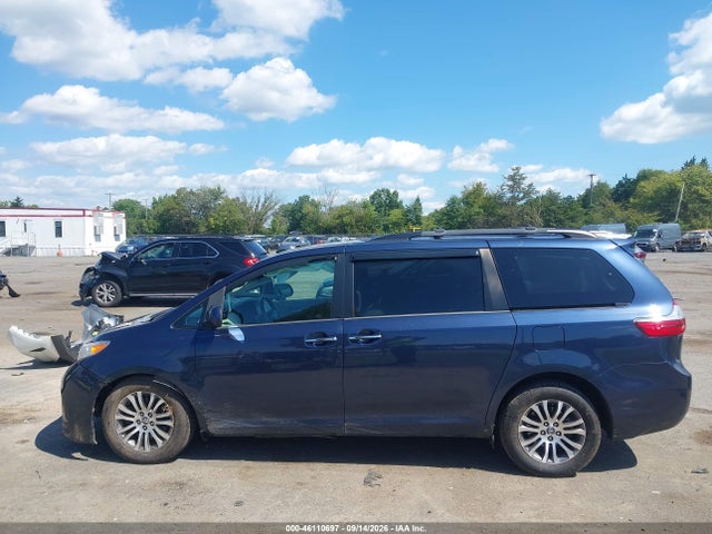 2018 Toyota Sienna Xle 8 Passenger მანქანა იყიდება აუქციონზე, vin: 5TDYZ3DC6JS957939, აუქციონის ნომერი: 46110697