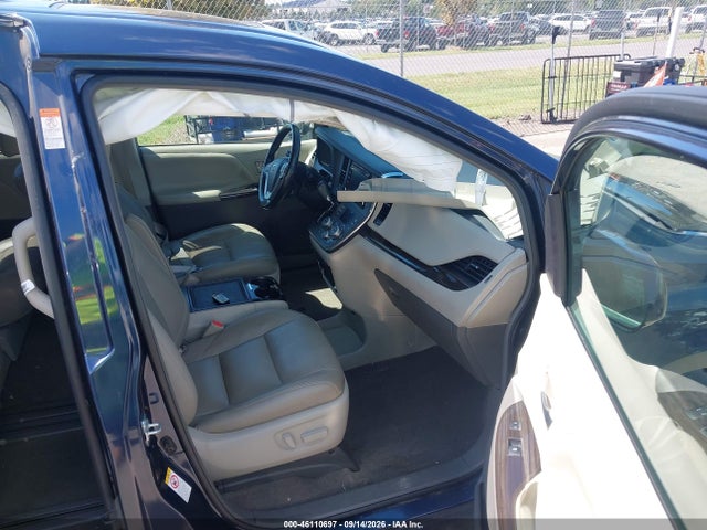 2018 Toyota Sienna Xle 8 Passenger მანქანა იყიდება აუქციონზე, vin: 5TDYZ3DC6JS957939, აუქციონის ნომერი: 46110697