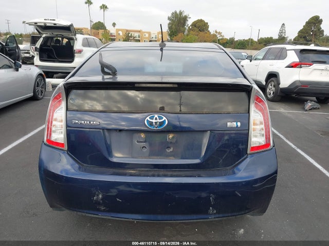 Toyota Prius Three 2015 JTDKN3DU9F0448674 Image 16