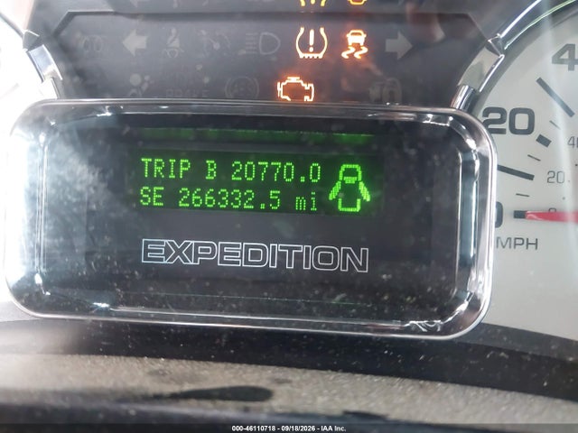2011 Ford Expedition Limited მანქანა იყიდება აუქციონზე, vin: 1FMJU2A56BEF20445, აუქციონის ნომერი: 46110718