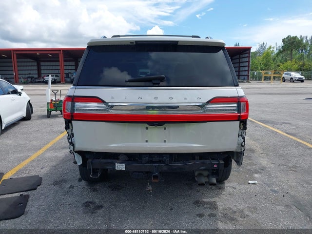 Продажа на аукционе авто 2019 Lincoln Navigator Reserve, vin: 5LMJJ2LT0KEL00462, номер лота: 46110752