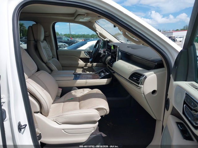 Продажа на аукционе авто 2019 Lincoln Navigator Reserve, vin: 5LMJJ2LT0KEL00462, номер лота: 46110752