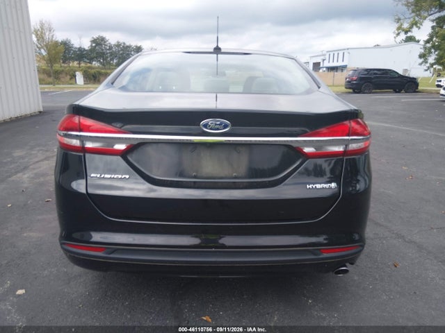 46110756 :رقم المزاد ، 3FA6P0UU0JR273725 vin ، 2018 Ford Fusion Hybrid S مزاد بيع
