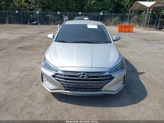 2019 Hyundai Elantra Sel მანქანა იყიდება აუქციონზე, vin: KMHD84LF1KU731092, აუქციონის ნომერი: 46110768