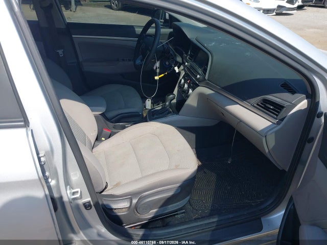 2019 Hyundai Elantra Sel მანქანა იყიდება აუქციონზე, vin: KMHD84LF1KU731092, აუქციონის ნომერი: 46110768