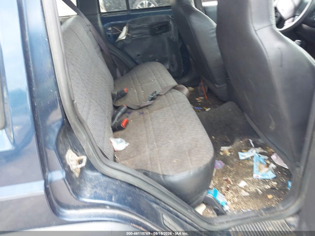 Продаж на аукціоні авто 2001 Jeep Cherokee Sport, vin: 1J4FF48S41L619944, номер лоту: 46110769