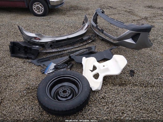Toyota RAV4 LE 2017 2T3BFREVXHW640546 Image 12