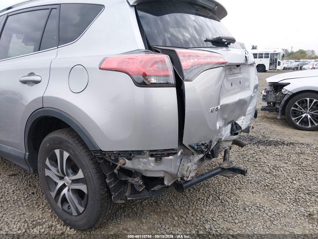 Toyota RAV4 LE 2017 2T3BFREVXHW640546 Image 19