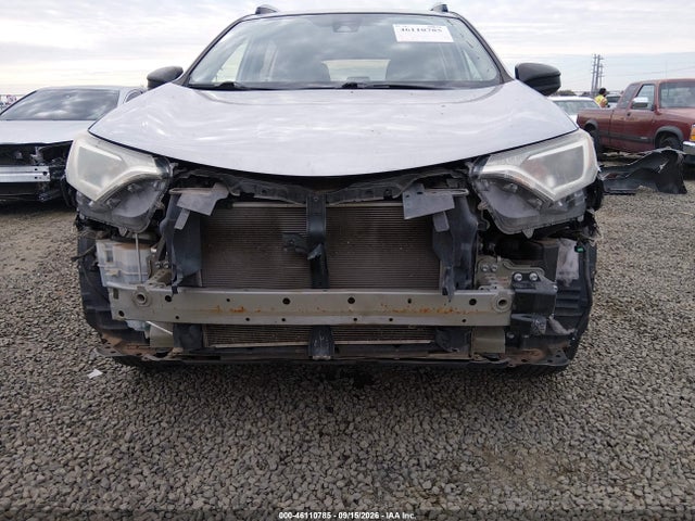 Toyota RAV4 LE 2017 2T3BFREVXHW640546 Image 20