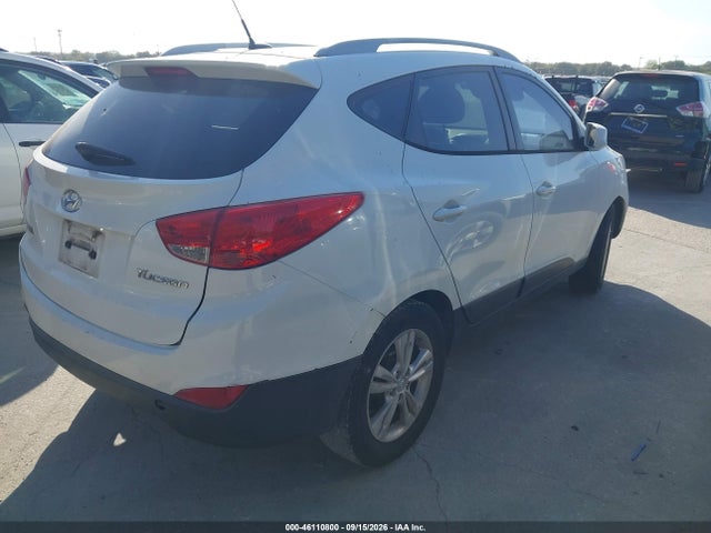 46110800 :رقم المزاد ، KM8JU3AC0BU150541 vin ، 2011 Hyundai Tucson Gls مزاد بيع