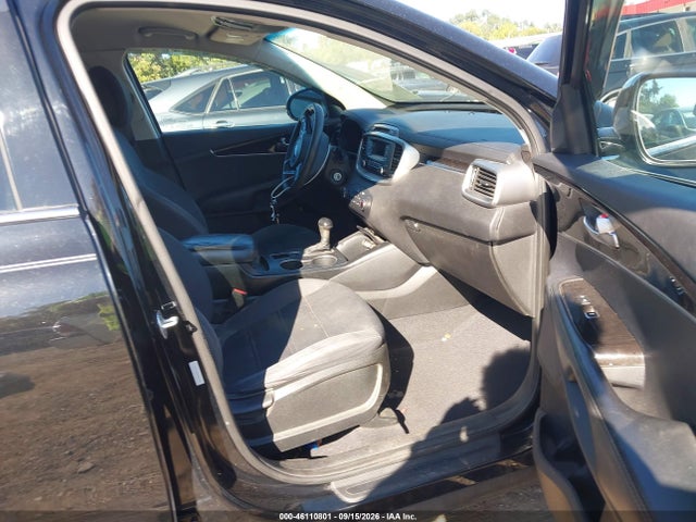 46110801 :رقم المزاد ، 5XYPG4A38GG059442 vin ، 2016 Kia Sorento 2.4l L مزاد بيع