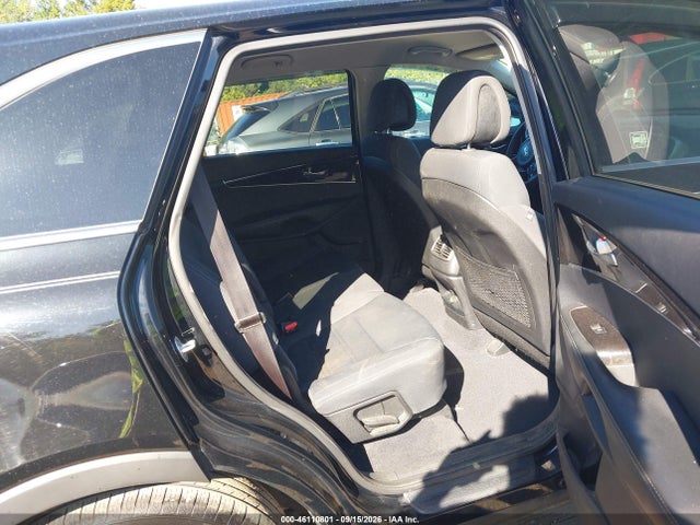 46110801 :رقم المزاد ، 5XYPG4A38GG059442 vin ، 2016 Kia Sorento 2.4l L مزاد بيع
