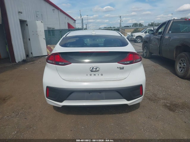 Продажа на аукционе авто 2020 Hyundai Ioniq Hybrid Blue, vin: KMHC65LC3LU233006, номер лота: 46110812