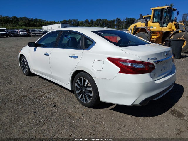 Продаж на аукціоні авто 2018 Nissan Altima 2.5 Sv, vin: 1N4AL3AP1JC119111, номер лоту: 46110817