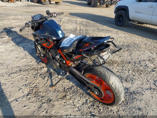Продаж на аукціоні авто 2022 Ktm 890 Duke R, vin: VBKTU9400NM830167, номер лоту: 46110820