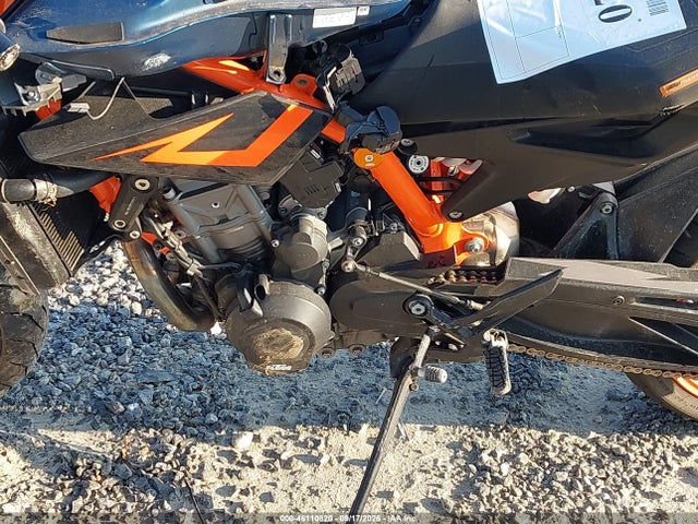 Продаж на аукціоні авто 2022 Ktm 890 Duke R, vin: VBKTU9400NM830167, номер лоту: 46110820