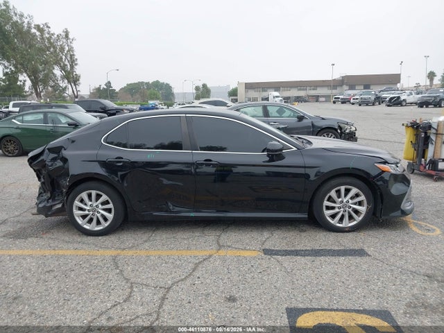 Toyota CAMRY LE 2022 4T1C11AK7NU711366 Image 13