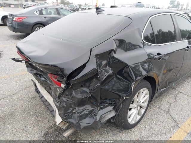 Toyota CAMRY LE 2022 4T1C11AK7NU711366 Image 17