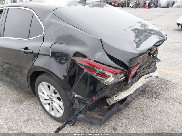 Toyota CAMRY LE 2022 4T1C11AK7NU711366 Image 18