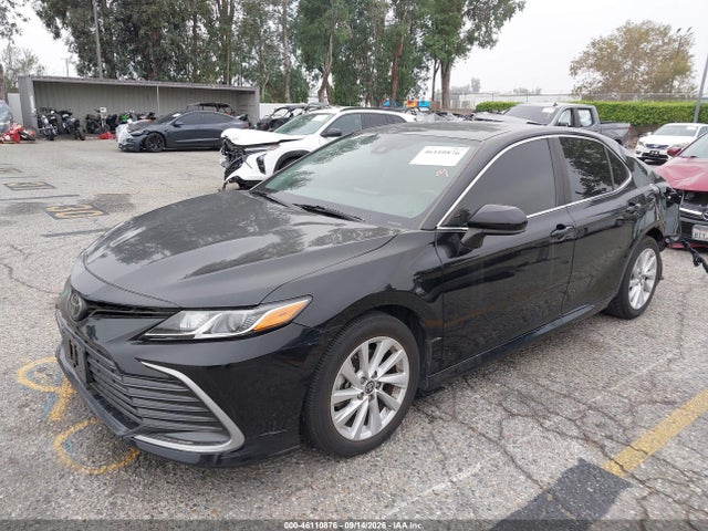 Toyota CAMRY LE 2022 4T1C11AK7NU711366 Image 2