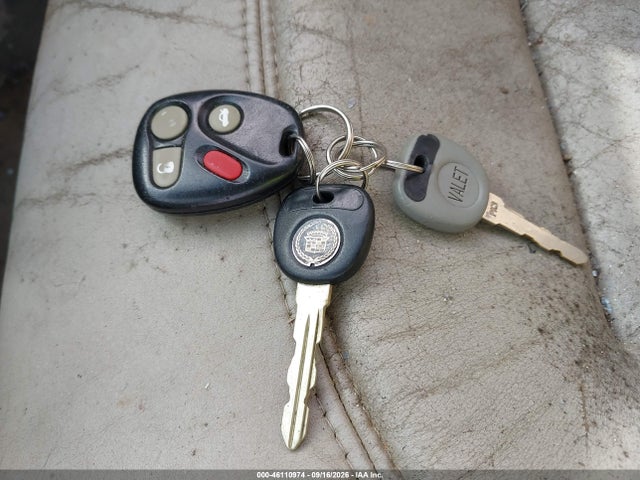 46110974 :رقم المزاد ، 1G6KD54Y6YU243314 vin ، 2000 Cadillac Deville Standard مزاد بيع