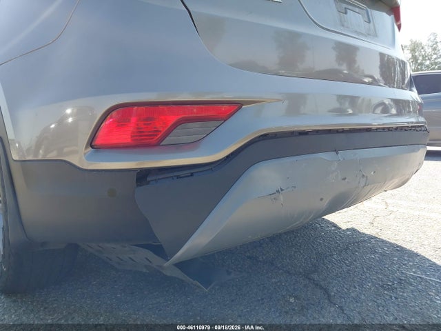 Продаж на аукціоні авто 2018 Hyundai Santa Fe Sport 2.4l, vin: 5NMZU3LB3JH088179, номер лоту: 46110979