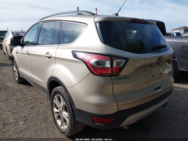 Продажа на аукционе авто 2017 Ford Escape Se, vin: 1FMCU0GD0HUE44988, номер лота: 46110990