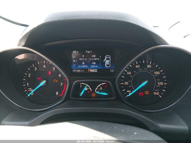 Продажа на аукционе авто 2017 Ford Escape Se, vin: 1FMCU0GD0HUE44988, номер лота: 46110990