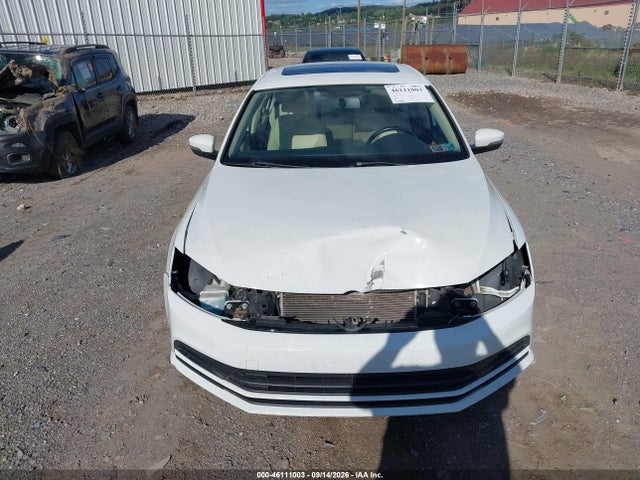 Aukcja sprzedaży 2017 Volkswagen Jetta 1.4t Se, vin: 3VWDB7AJ4HM358977, numer aukcji: 46111003