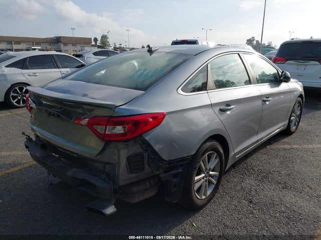 Hyundai SONATA SE 2016 5NPE24AF5GH331017 Image 4