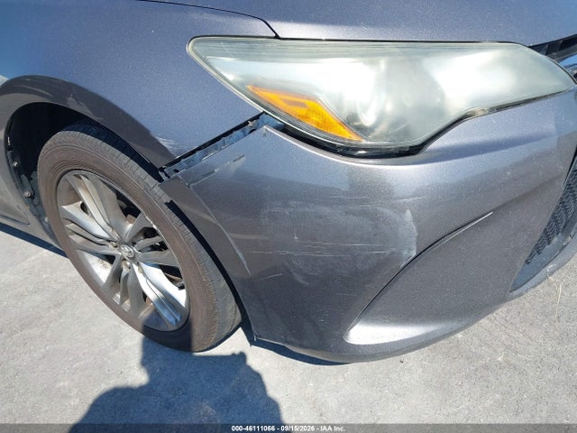 46111066 :رقم المزاد ، 4T1BF1FK0HU334289 vin ، 2017 Toyota Camry Se مزاد بيع