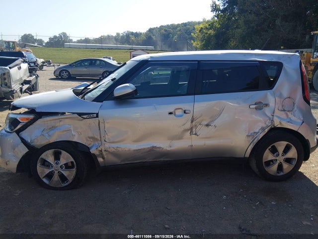 Продаж на аукціоні авто 2015 Kia Soul, vin: KNDJN2A25F7789943, номер лоту: 46111086